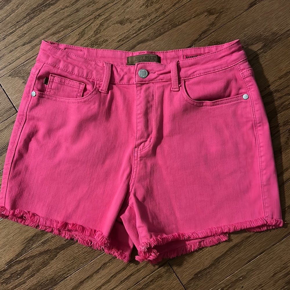 Judy Blue Pink Shorts - Large